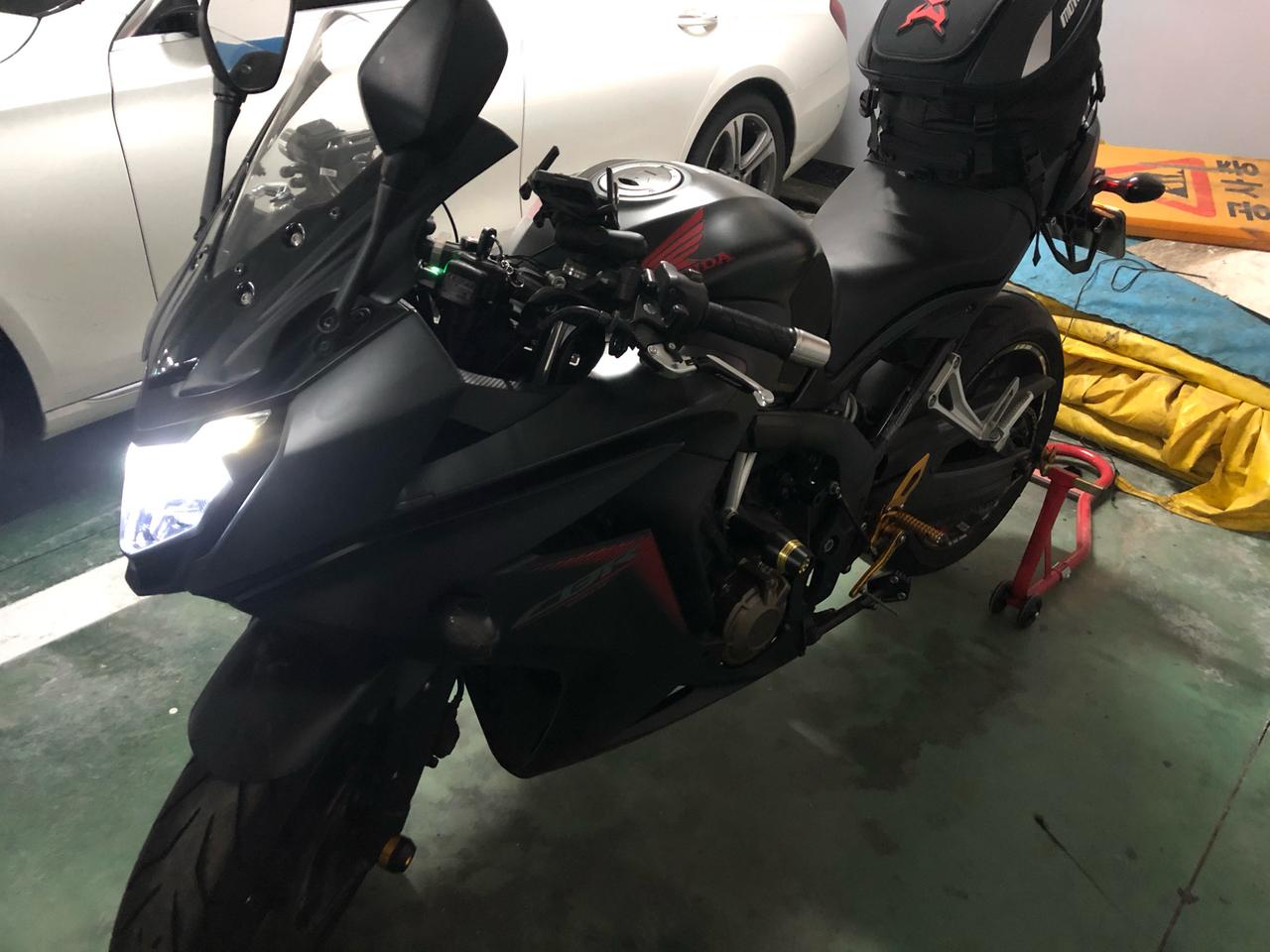 혼다 17CBR650F ABS 아크라풀배기 팝니다