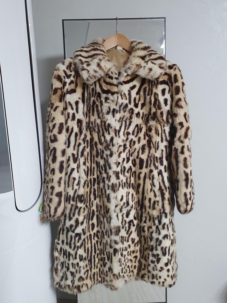 레오파트 폭스코트