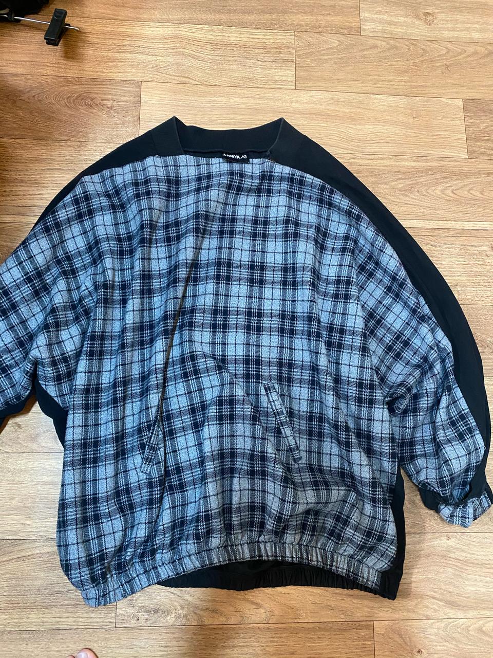 아조바이아조 오버사이즈 투폴드 맨투맨 크러쉬