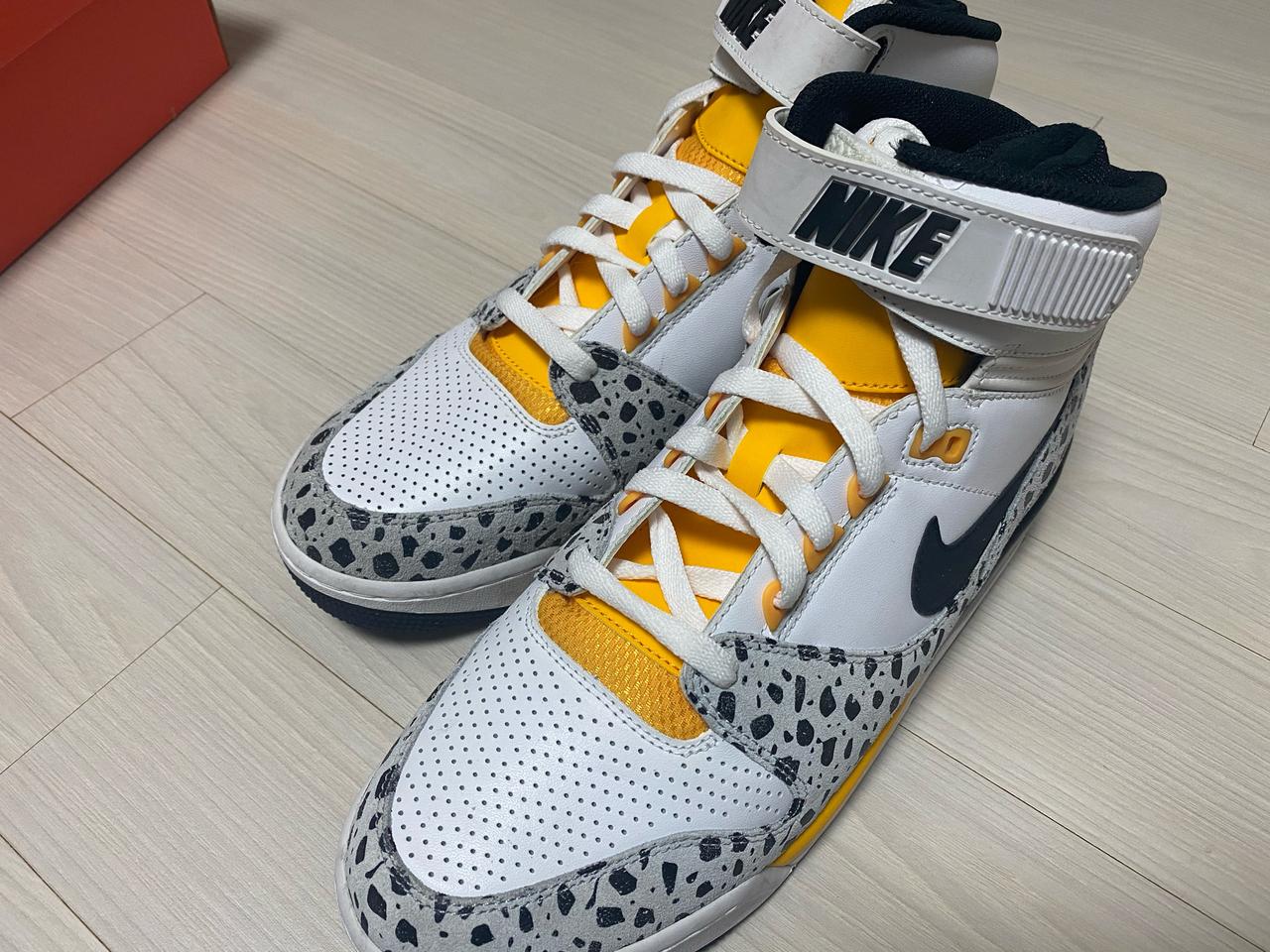 나이키 농구화 Nike Air Revolution