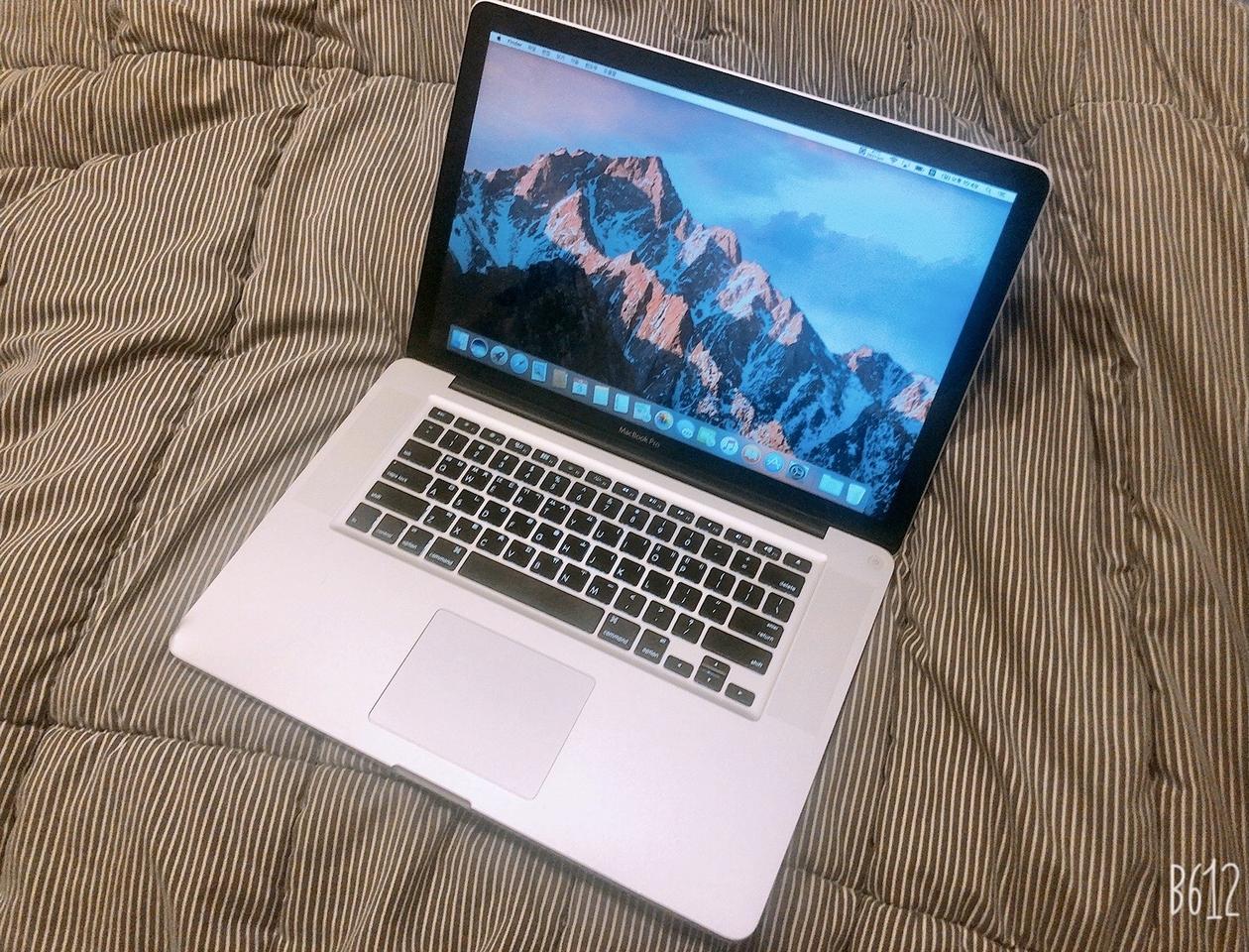 15"맥북 i7/4G/120SSD 저렴히 판매.