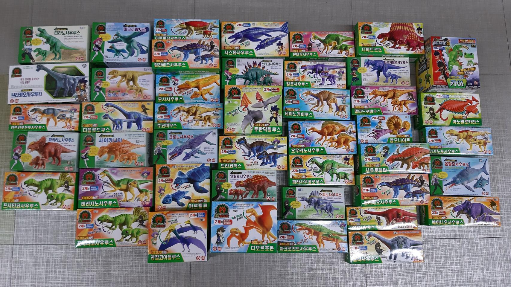 공룡메카드 더블피규어 알공룡 타이니소어 공룡캡슐 등 새상품 팝니다