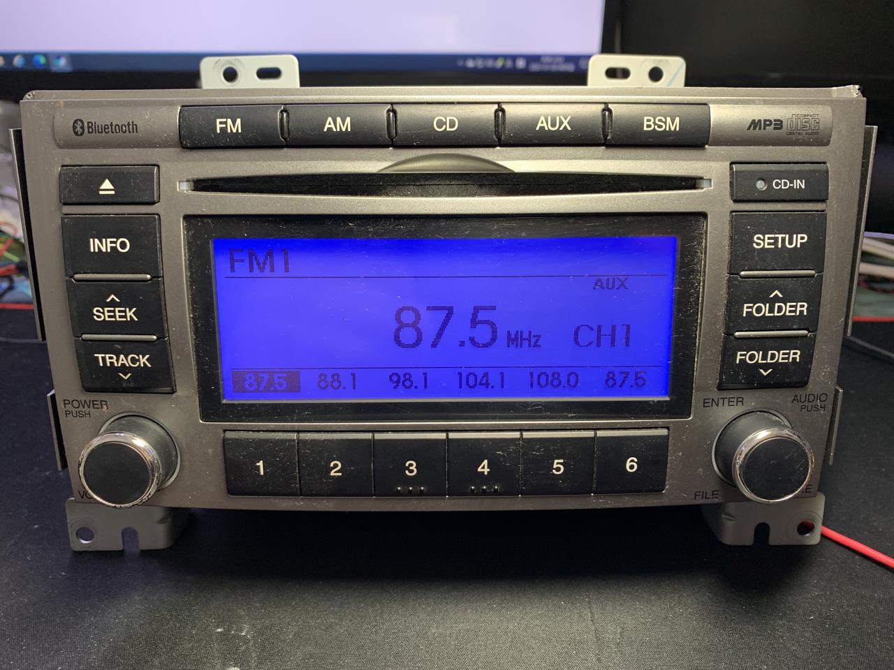 싼타페CM 순정 블루투스,USB,AUX 자출 데크 팝니다.