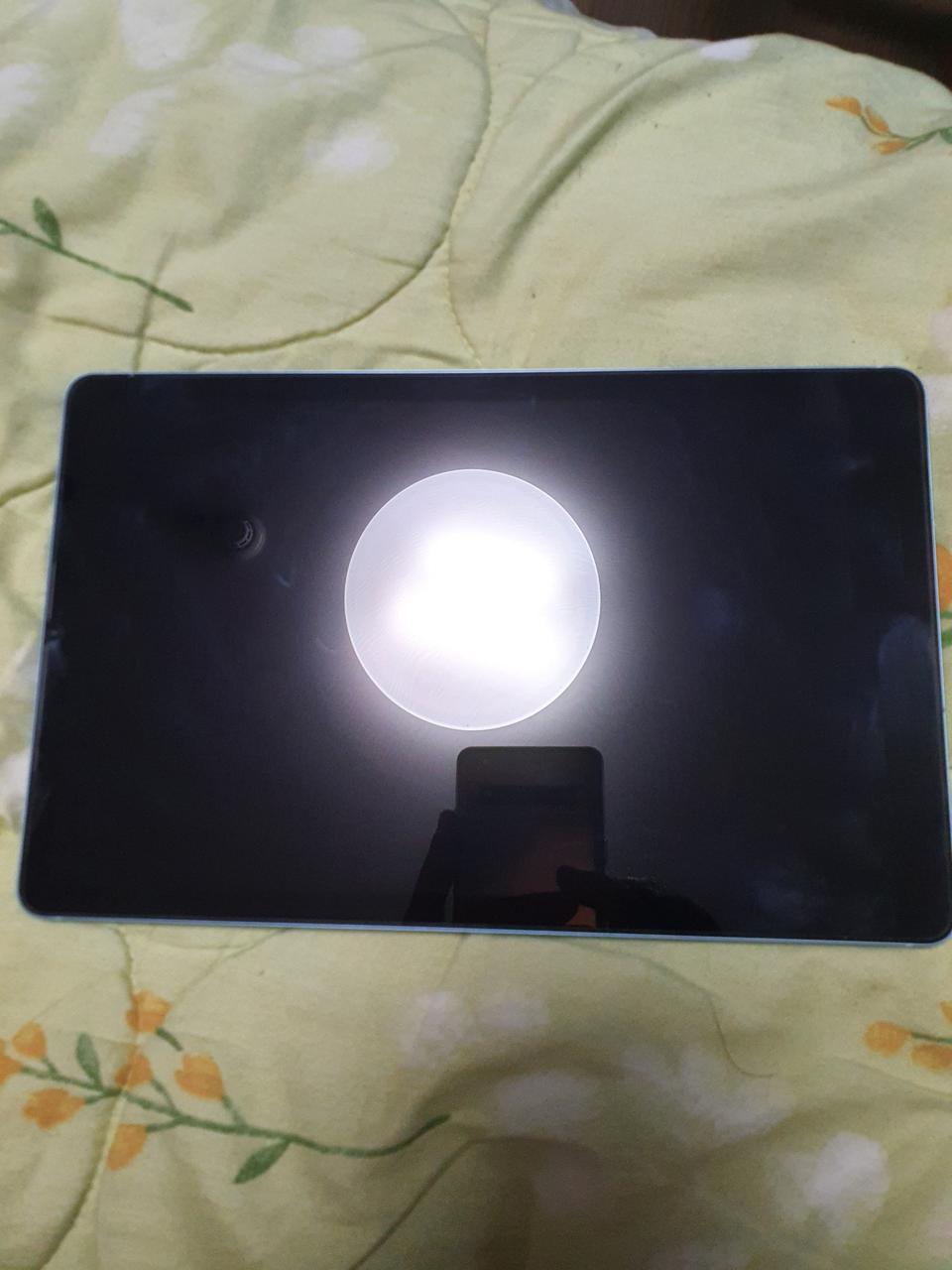 갤럭시 탭s6 라이트 64GB 와이파이버전입니다