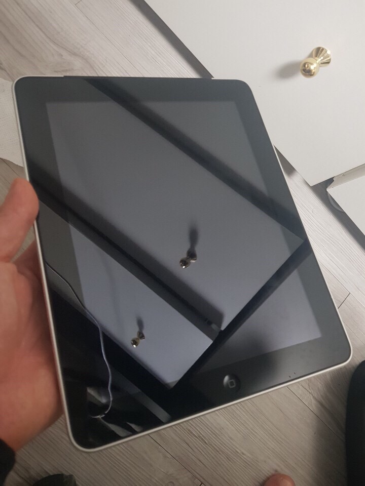 구형 아이패드1 A1337 (32g) + 정품케이블