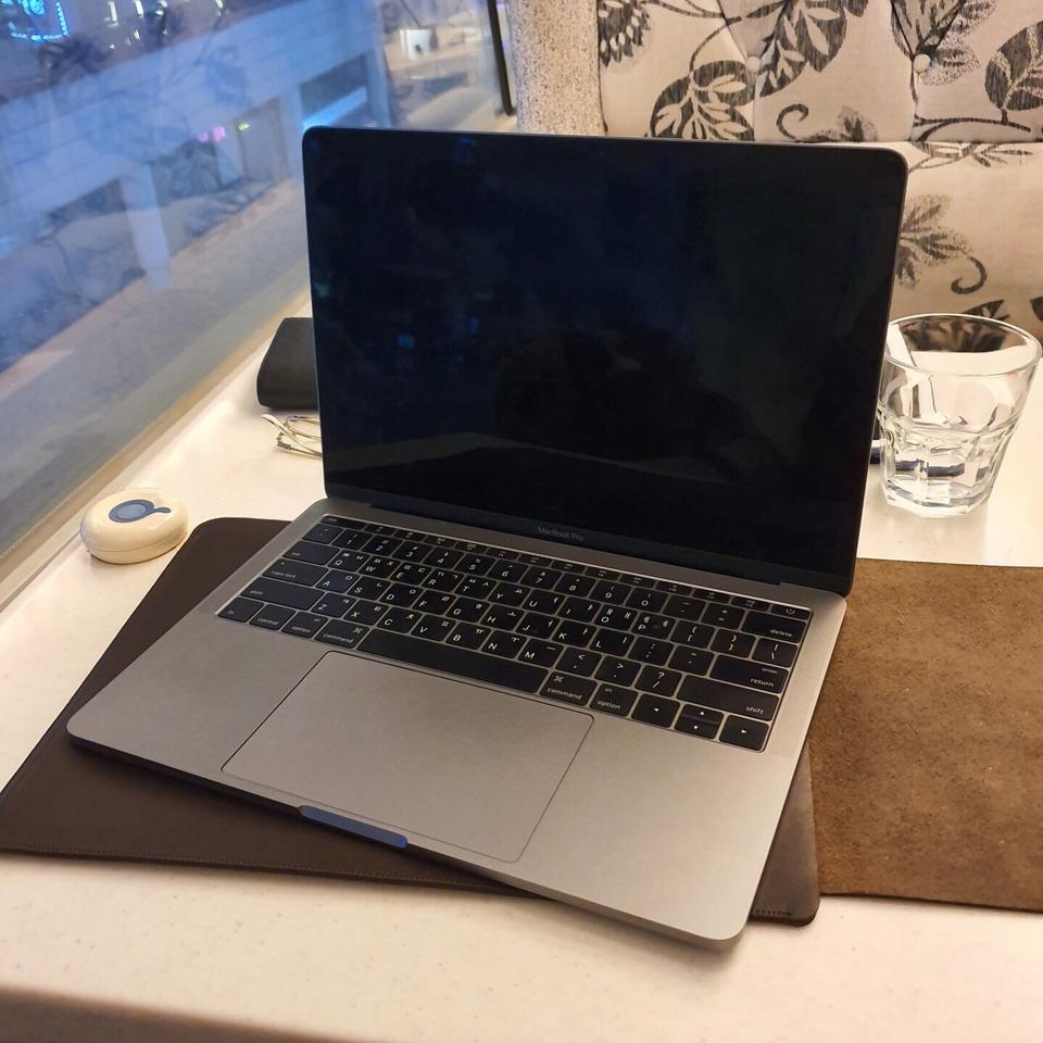 맥북프로 13인치 2017 (A1708) 256G 스그 논터치바