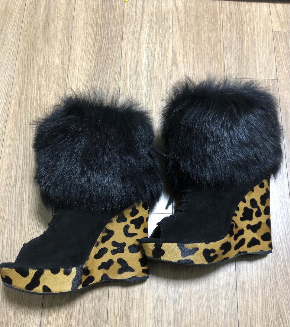 프라다 앵클부츠