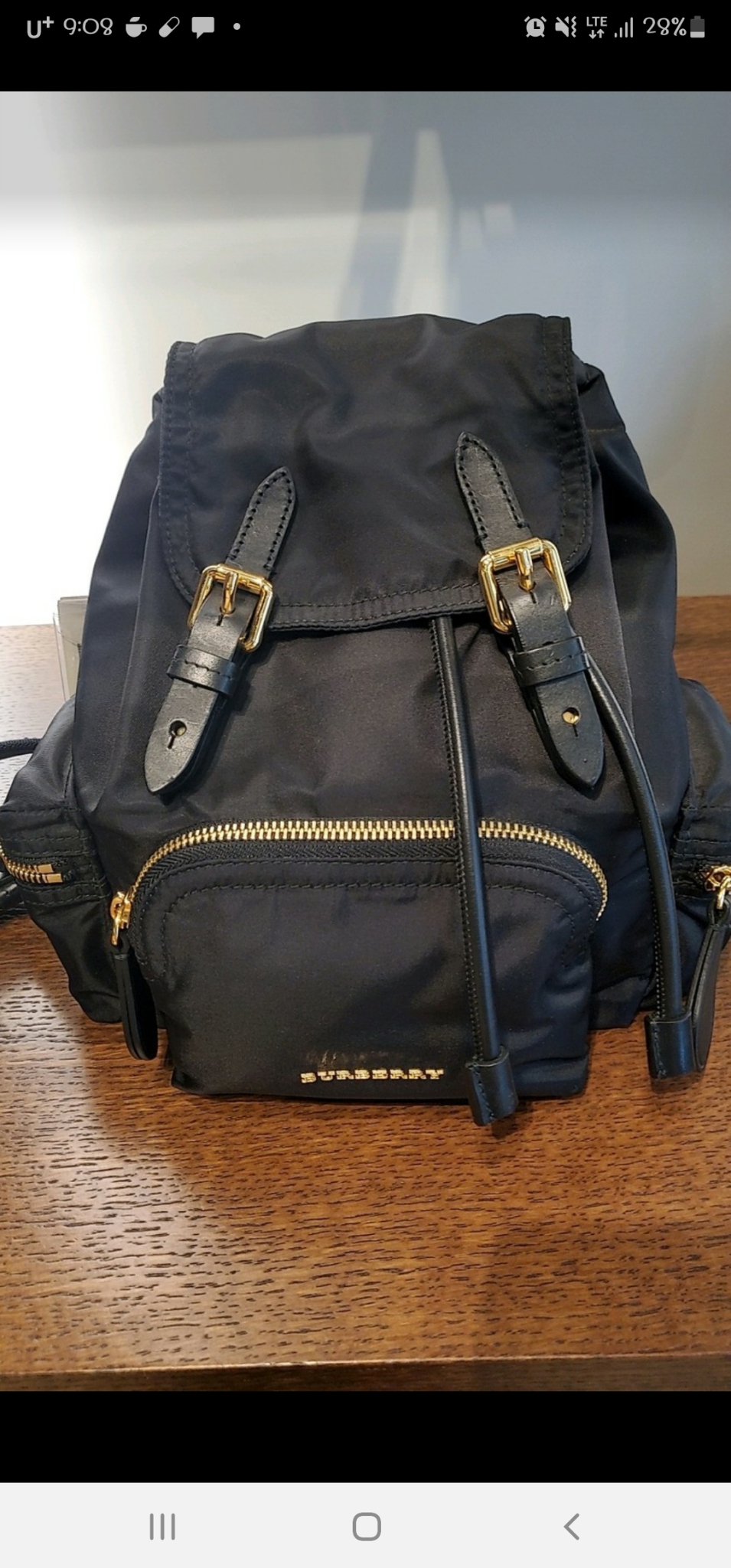 정품 버버리 럭색 백팩 크로스바디 블랙{마지막가격내림}