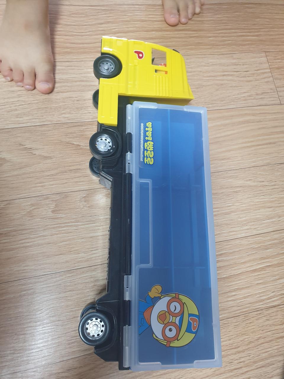 어렵게 구한 2층버스와 벤