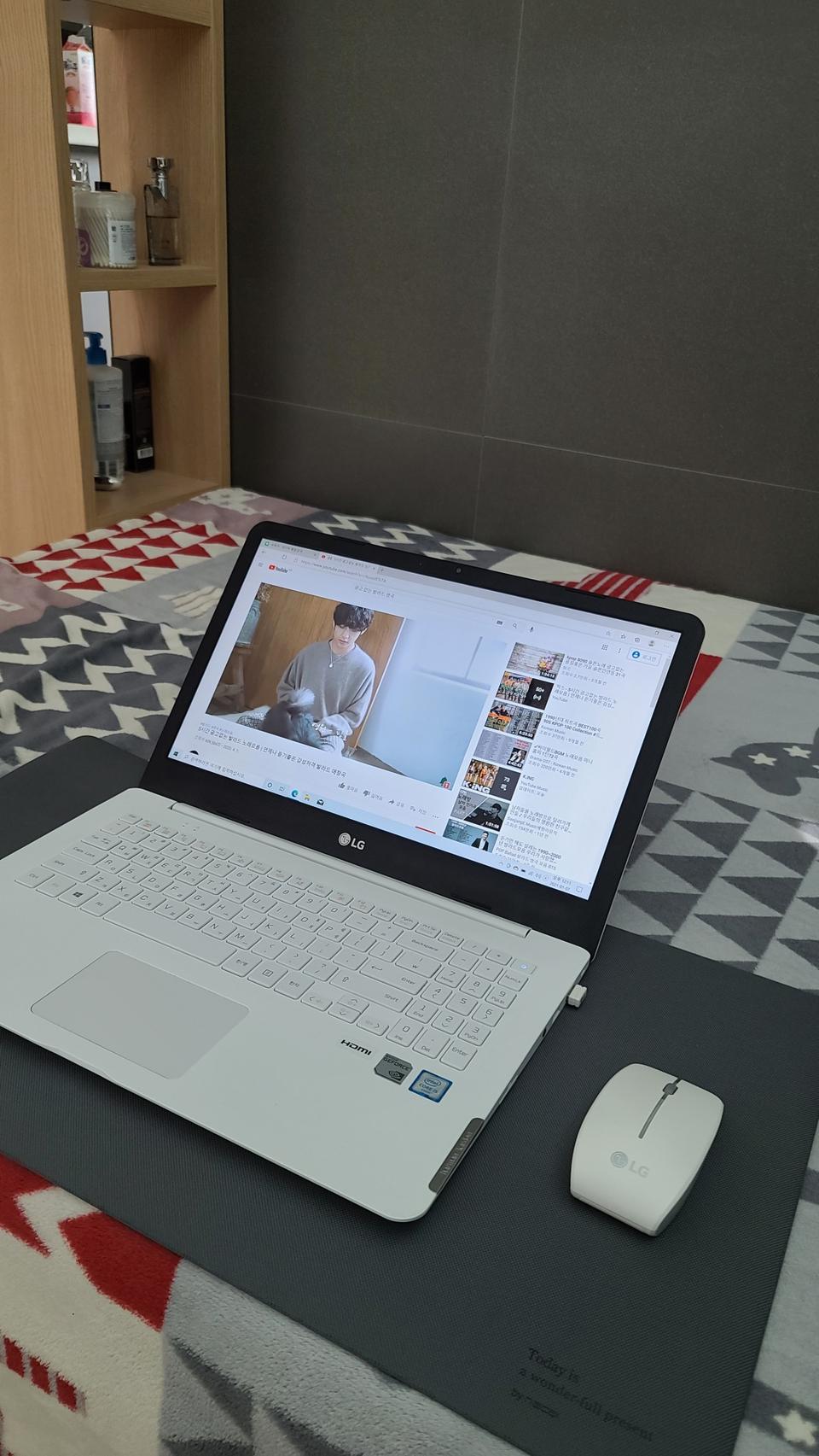 LG 15UD560 KX50K  노트북