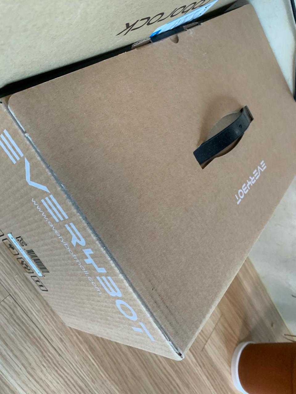 에브리봇 엣지 로봇물걸레청소기