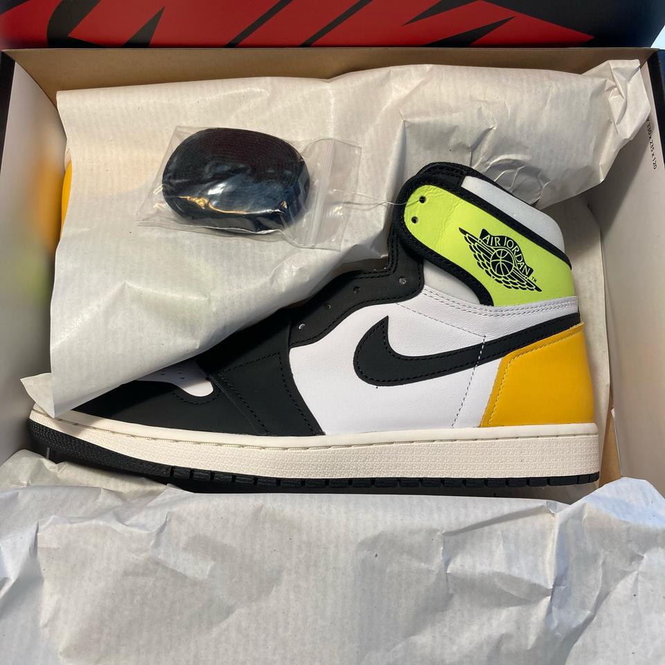 [280] 나이키 조던1 볼트골드