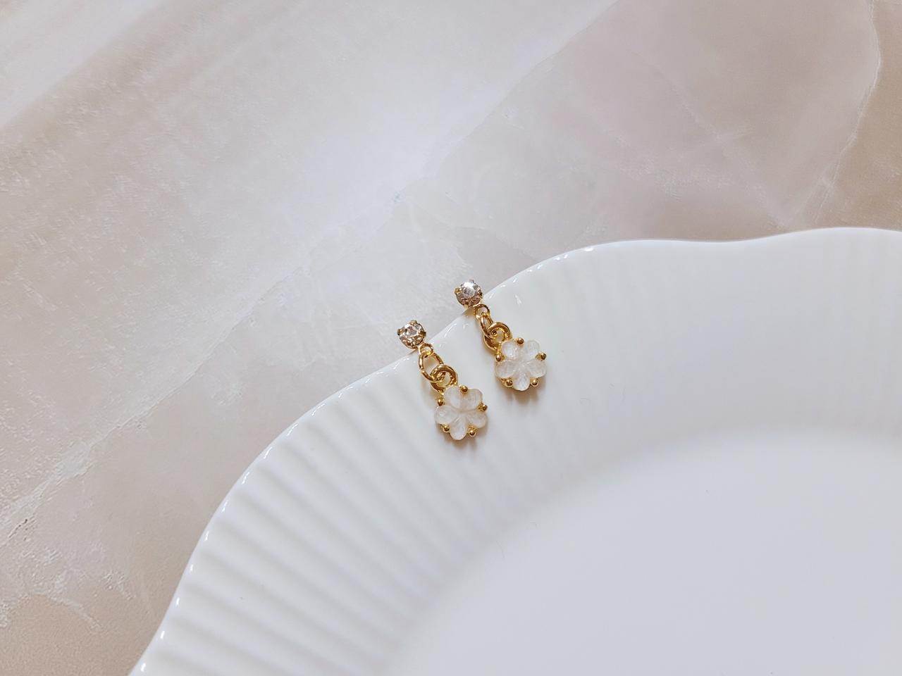 무니켈 벚꽃귀걸이(새상품)