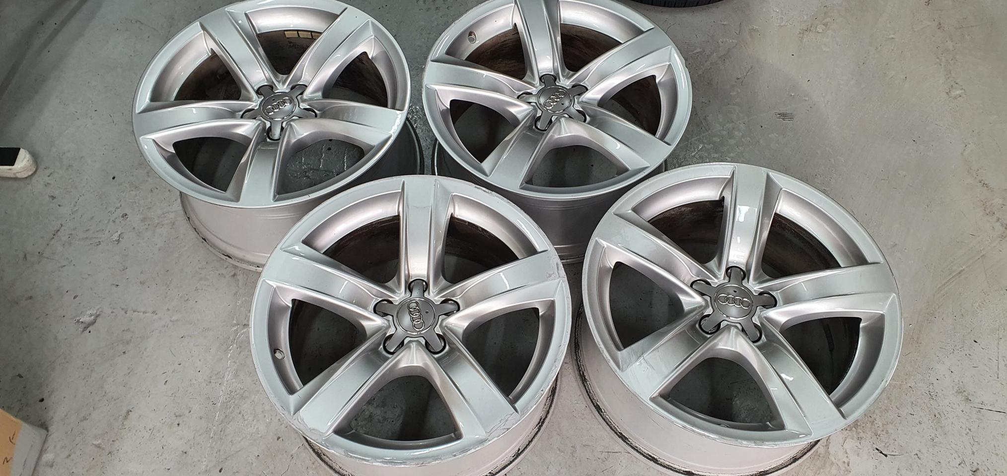 아우디 A5 순정18인치 중고휠 팝니다