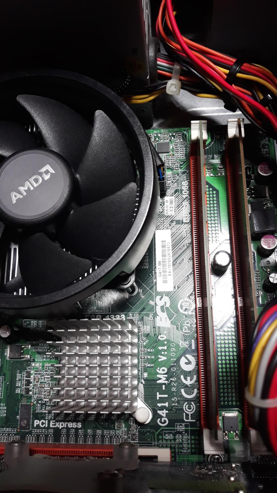 속도 빠른 SSD 컴퓨터본체