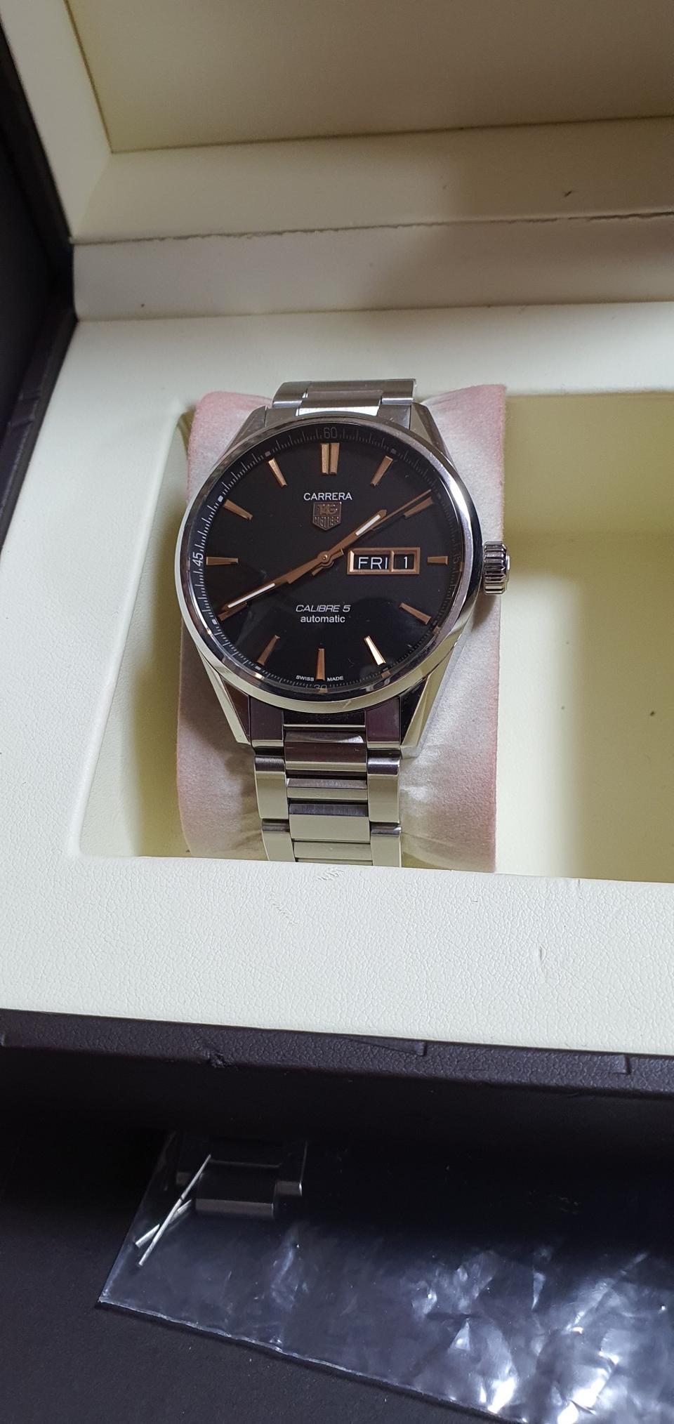 태그호이어 로즈골드 데이데이트