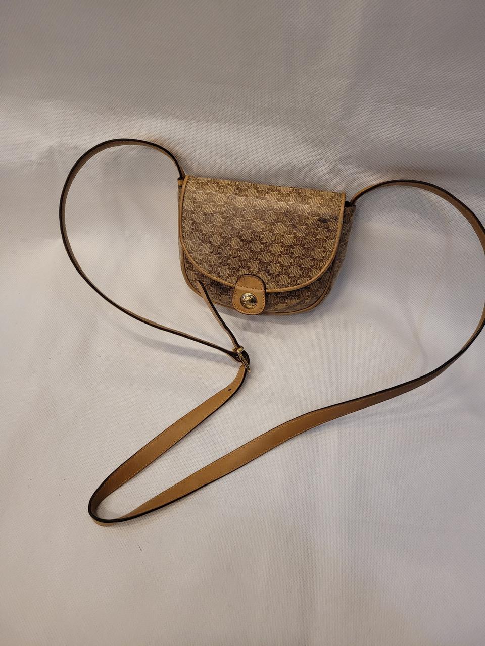 셀린느 미니 정품 깜직이 크로스 켈리백 캘리백 제품 판매합니다