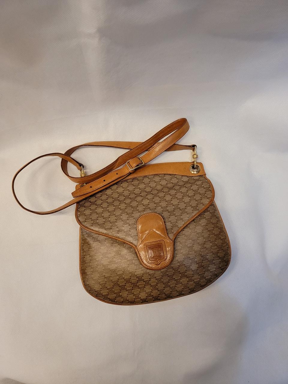 셀린느 마카담 핸드백 완전레어템 얼릉 득템하세요