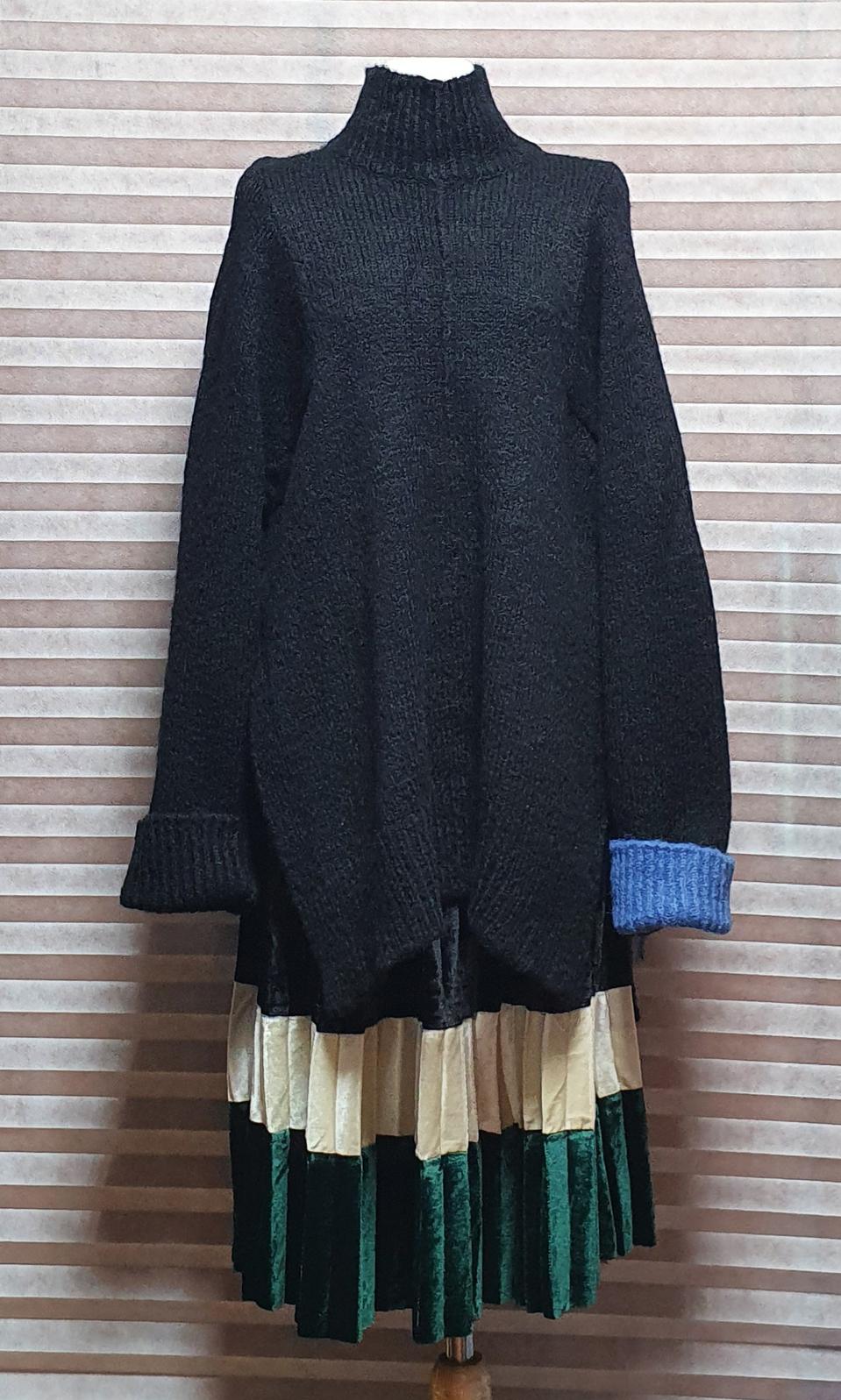 오버핏 옆 롱 트임 하이넥 두툼 스웨터 ( 그레이, 블랙 )