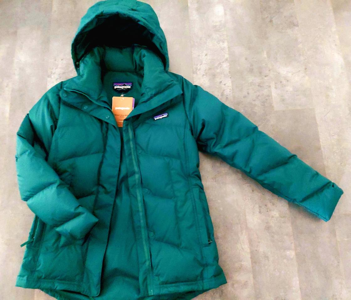 파타고니아 다운 후드패딩 택있는 새거