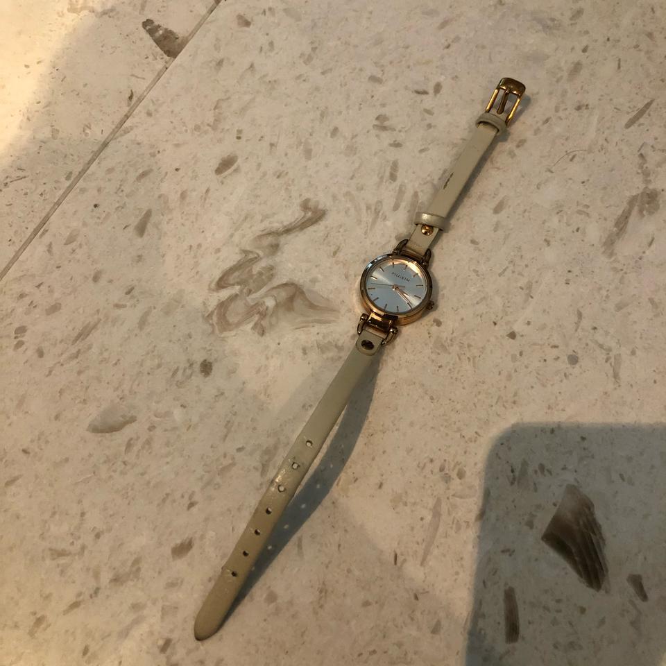 필그림 여성 손목시계