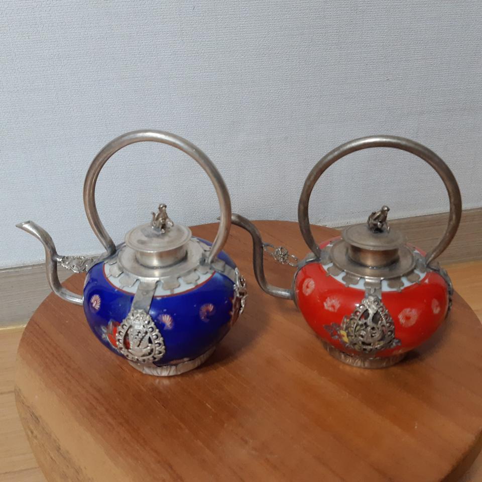 칠보로된 백동 주전자 한쌍