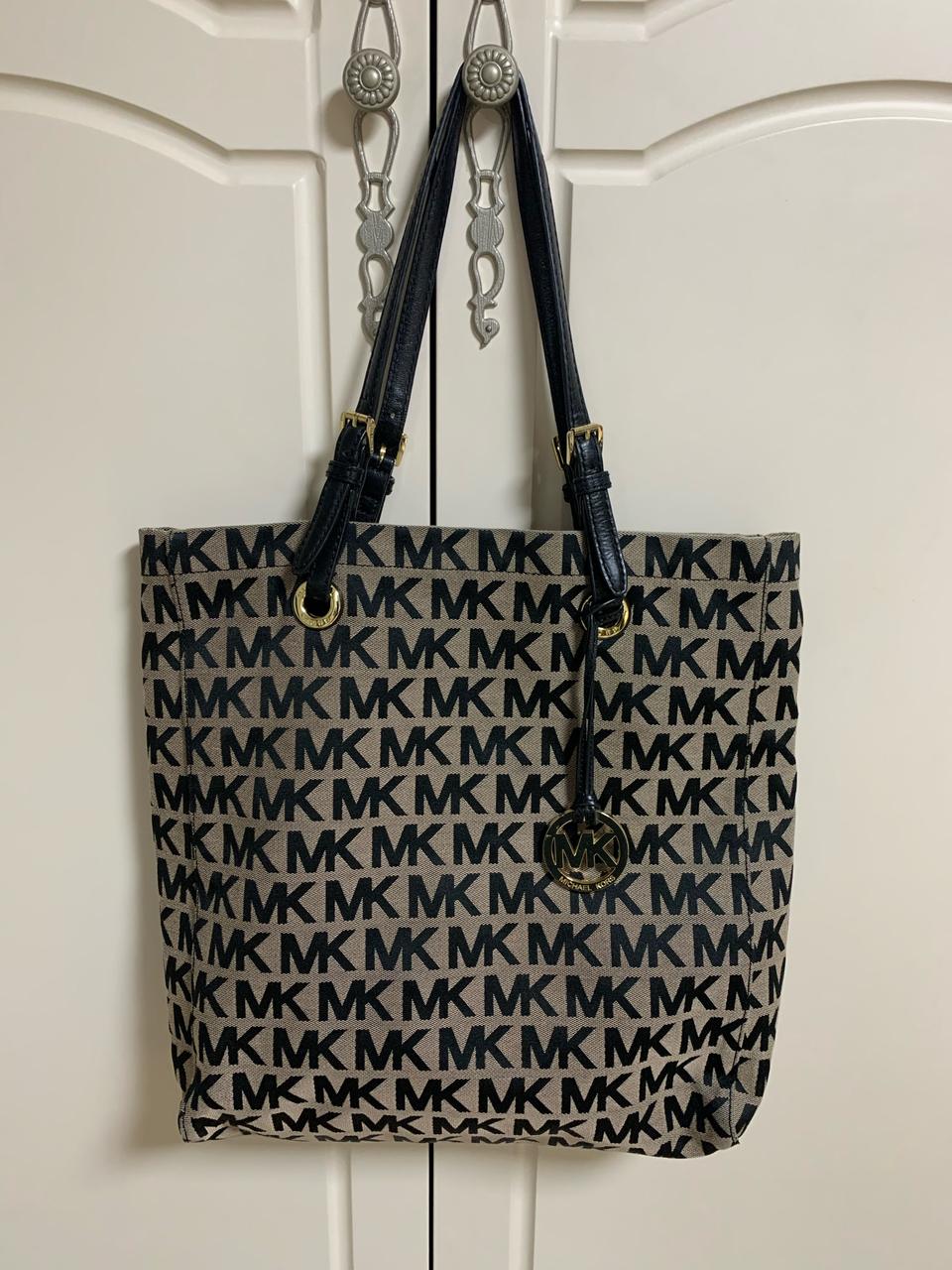 (오늘만택포)MK 마이클코어스 빅숄더백, 토드백 2종