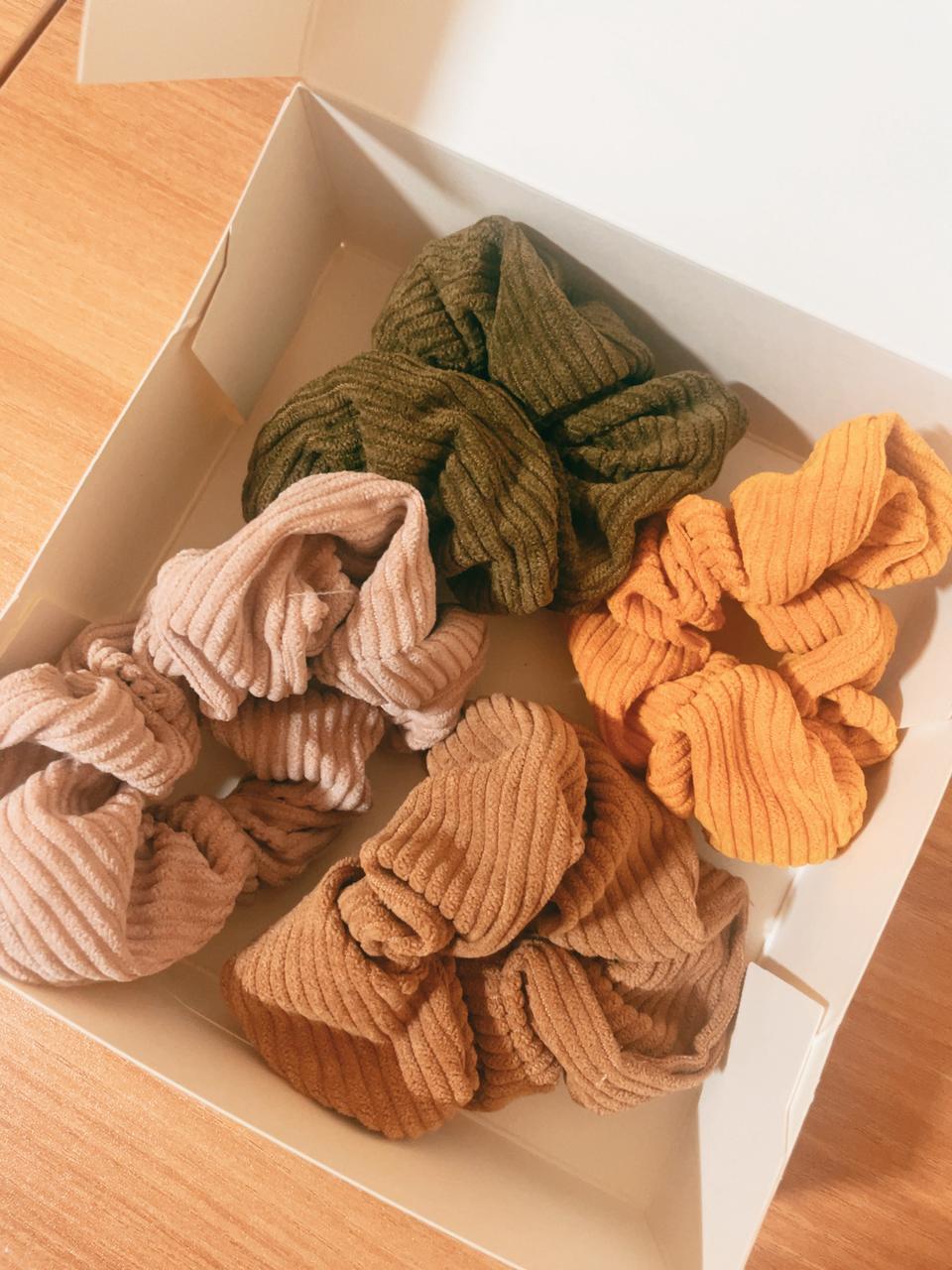 골덴 헤어밴드 곱창밴드 2개 남음