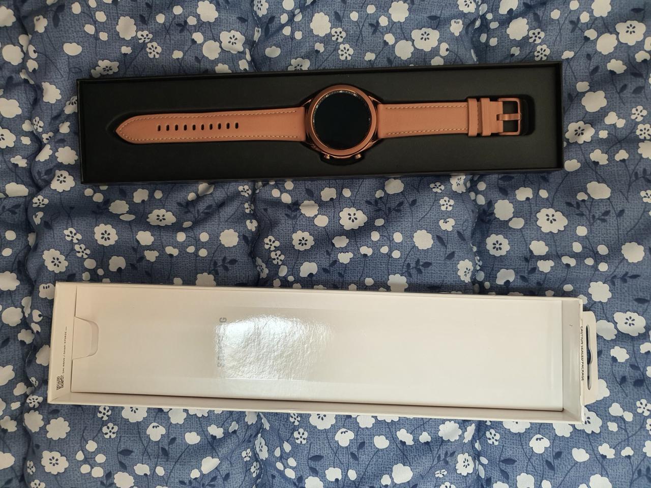 갤럭시워치3 브론즈 41mm 중고 초s급 팝니다