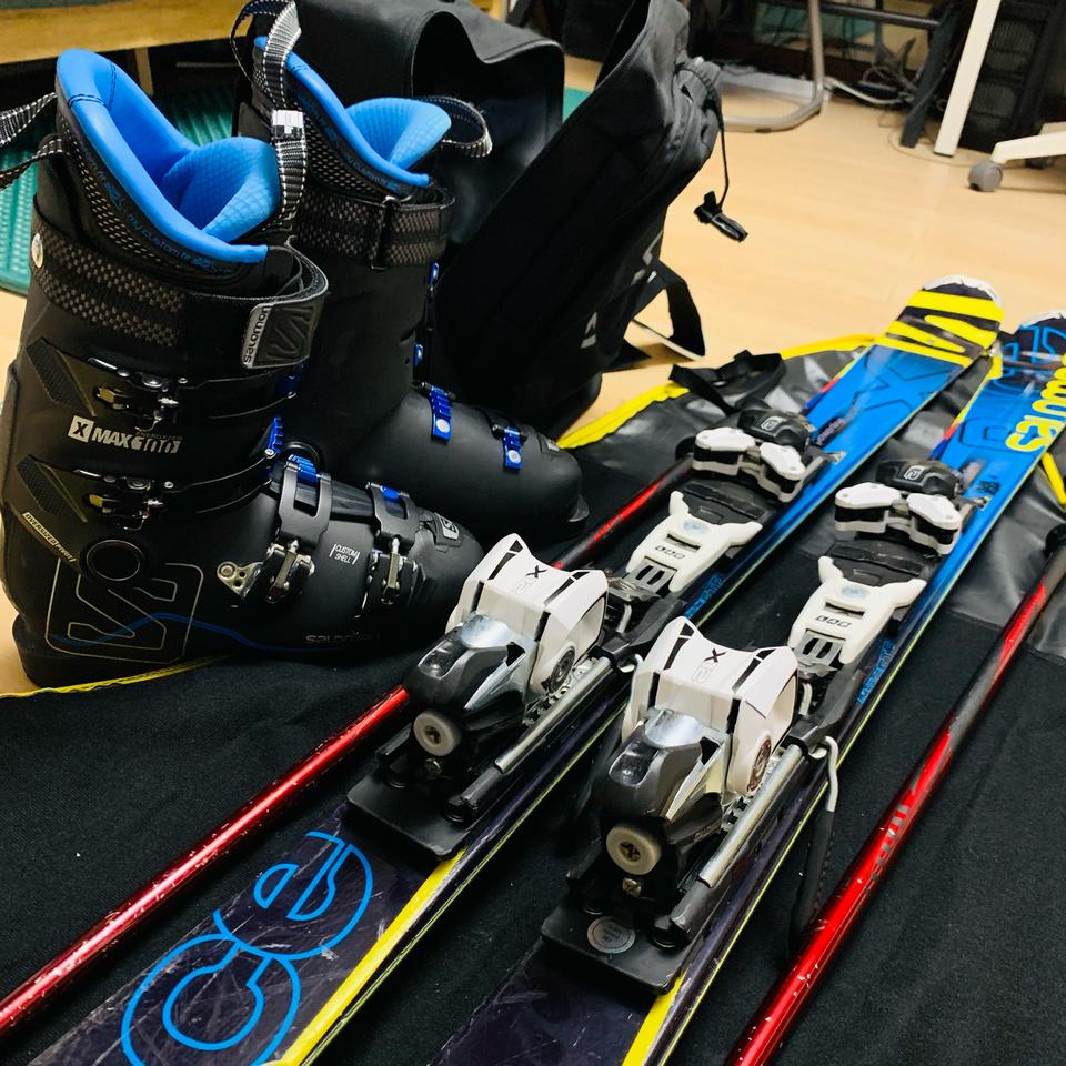 스키풀세트 salomon x-race S급 최저가