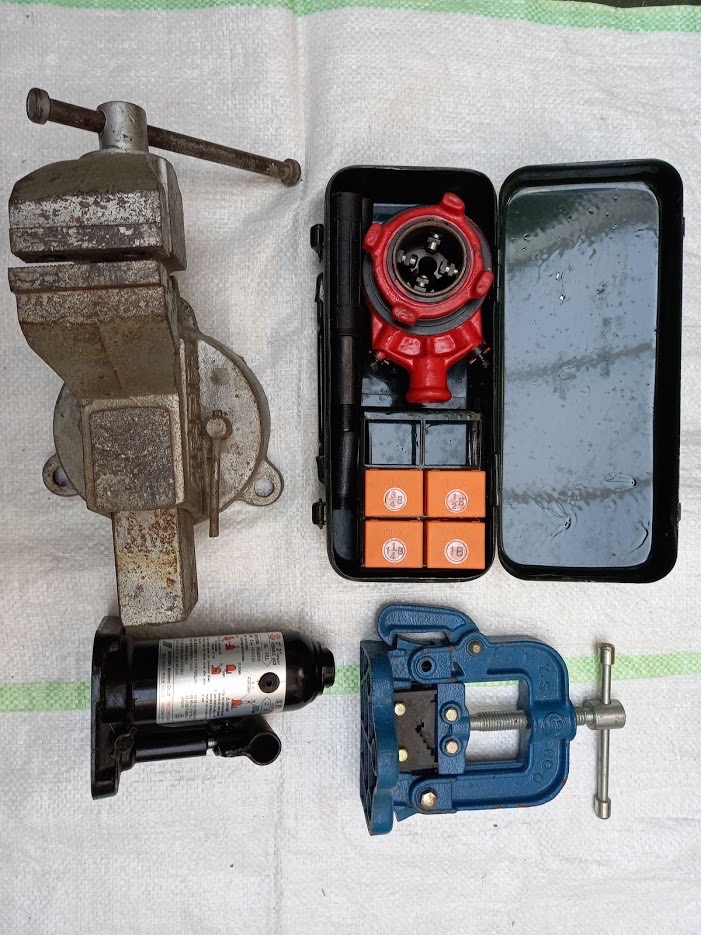 오스터 + 파이프 바이스 + 탁상 바이스 + 작키