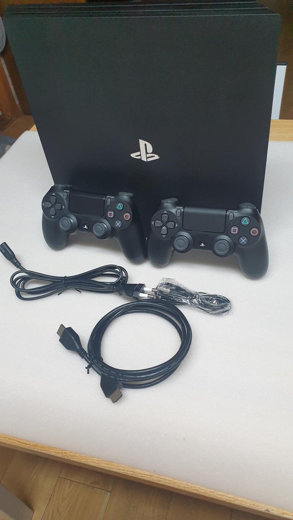 ps4 프르스4프로 7218B 1테라 박스없음