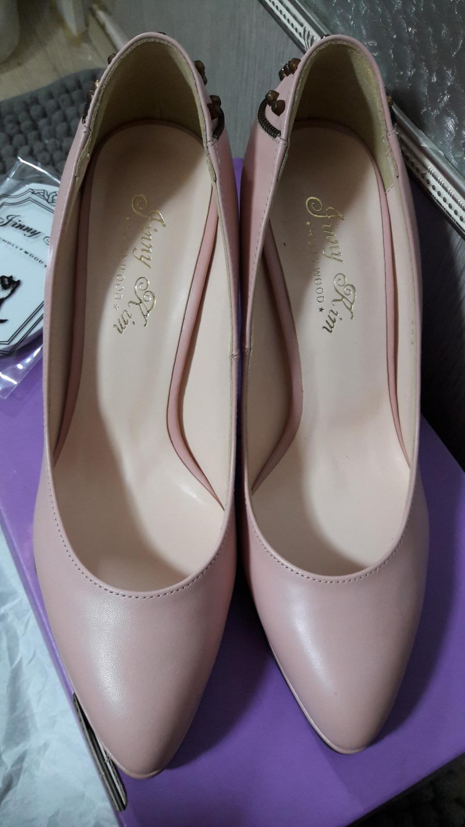 ☆새제품☆지니킴 소가죽 힐 235(반값택배 무료배송)