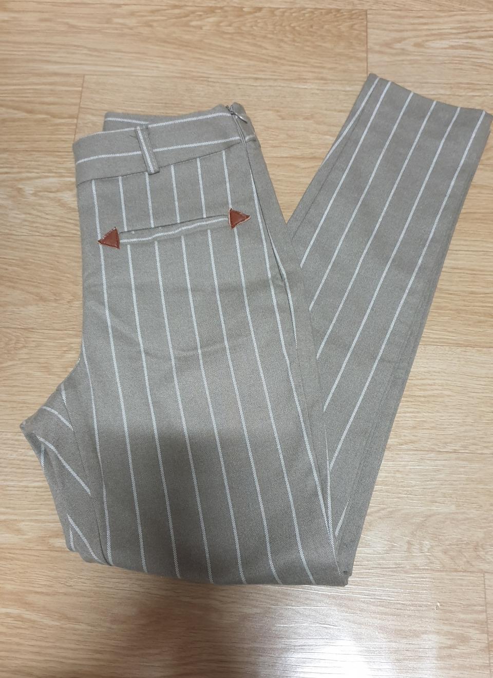 세모 가죽패치 스트라이프 바지