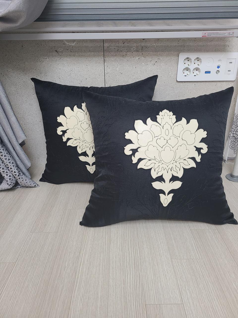 새제품.수입원단 쿠션2개셋트