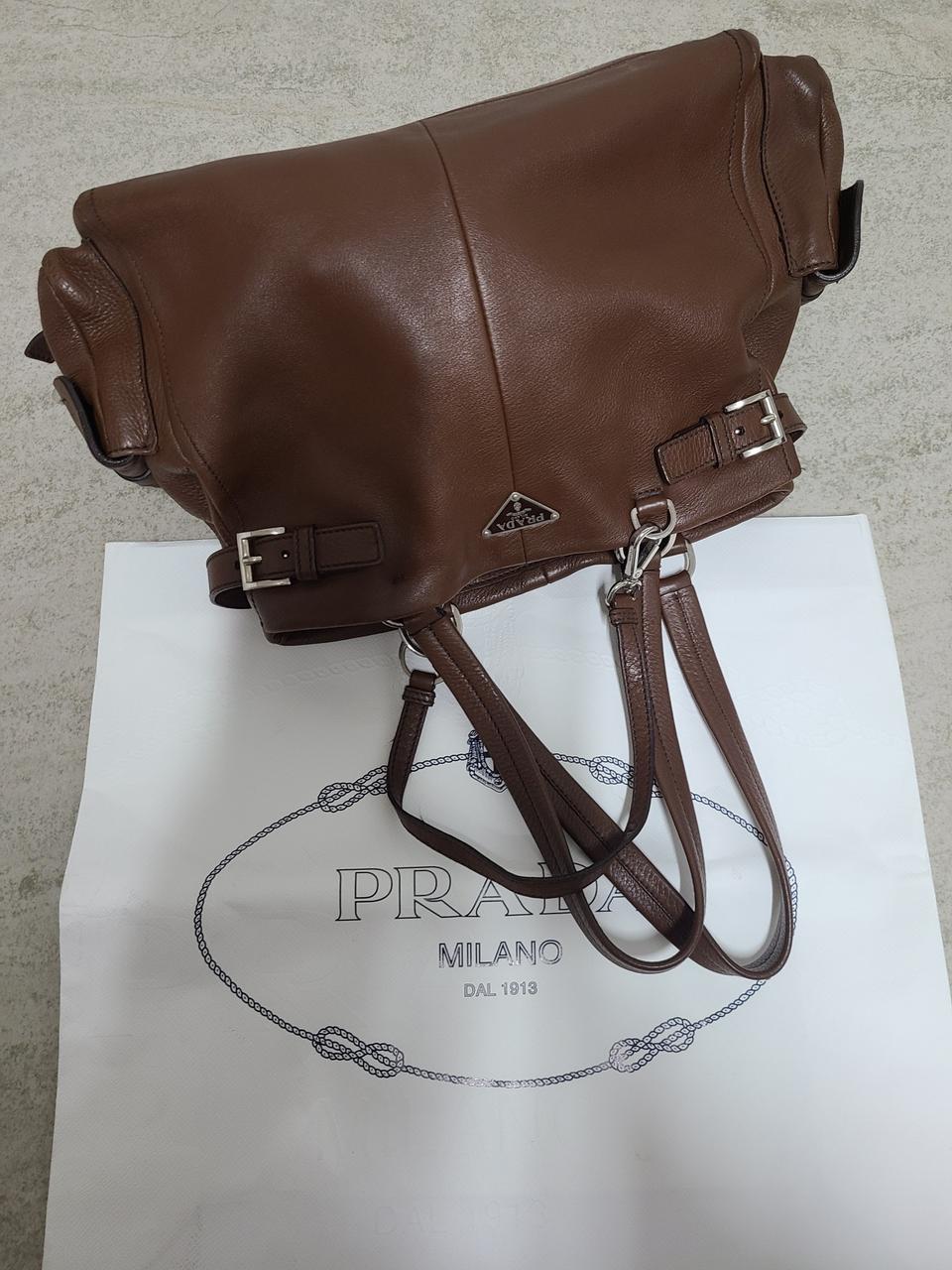 SALE (정품) 프라다 가죽가방 ㅡ고가라인