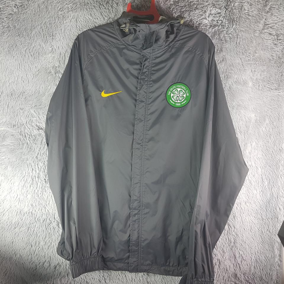 정품 나이키 바람막이 운동 등산 축구 레져 남성 95사이즈