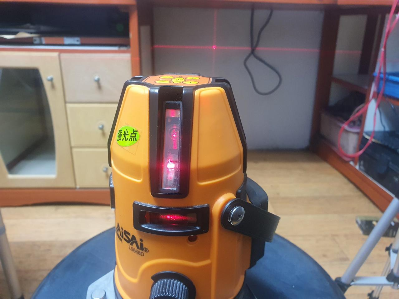 8 라인 9 포인트 수평.수직 레이저 레벨