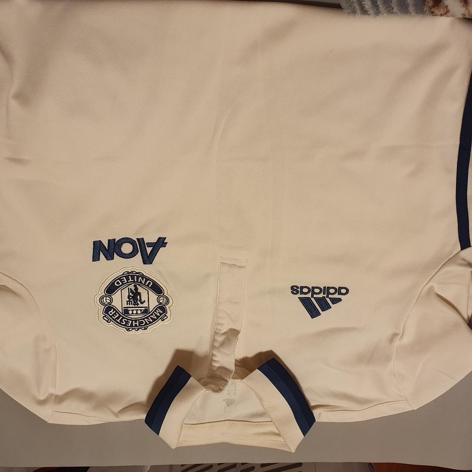 맨유 트레이닝복 100사이즈