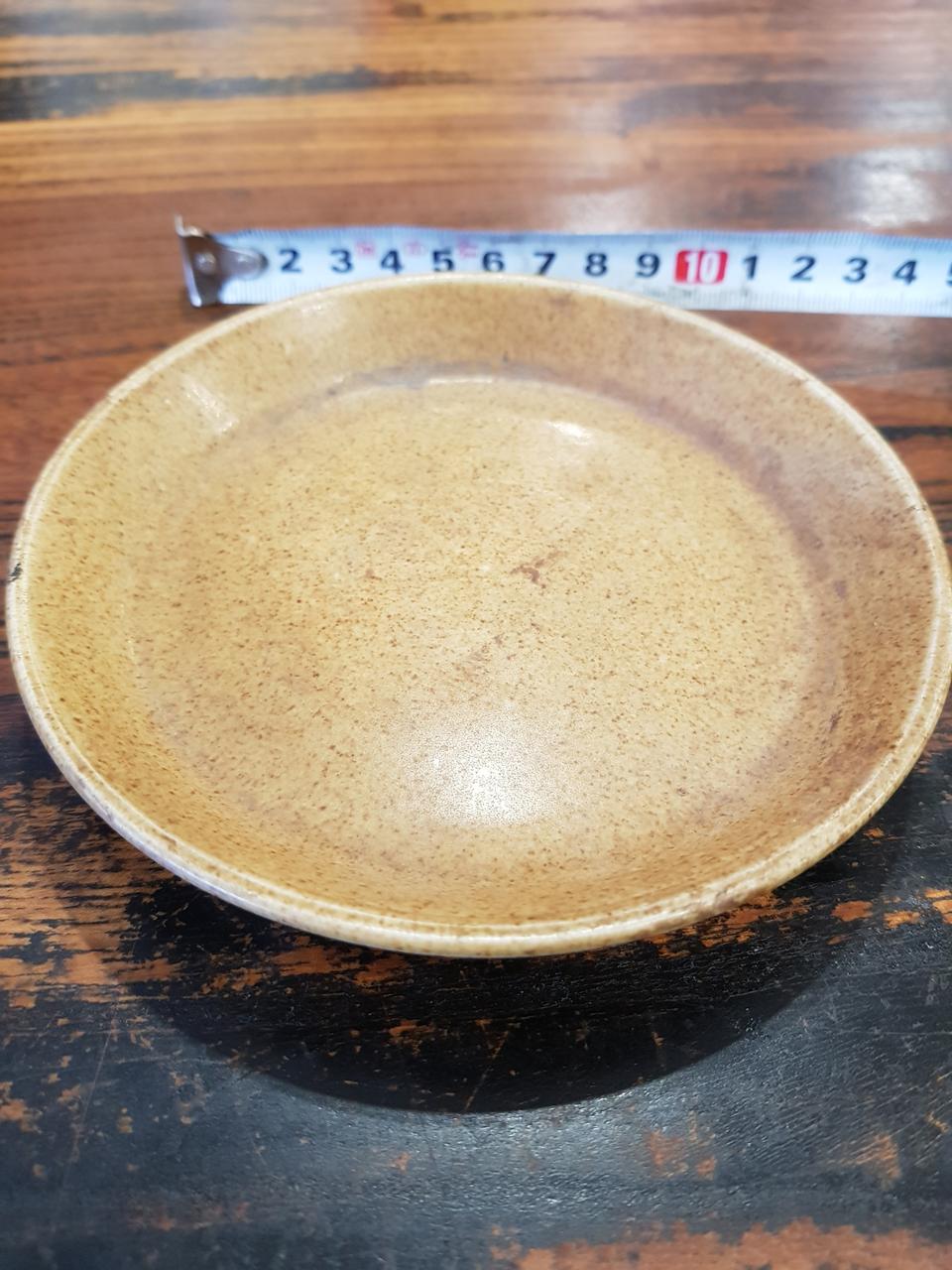 오래되 보이는접시 10000윈