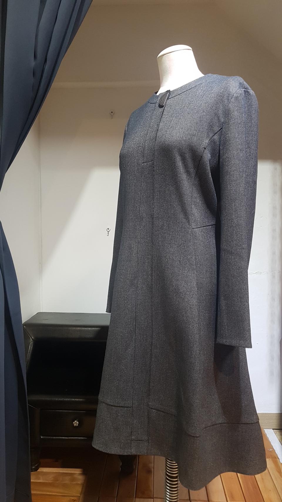 ✔(77)디 아이잣 정품 단아한 스판 플레어 원피스^^