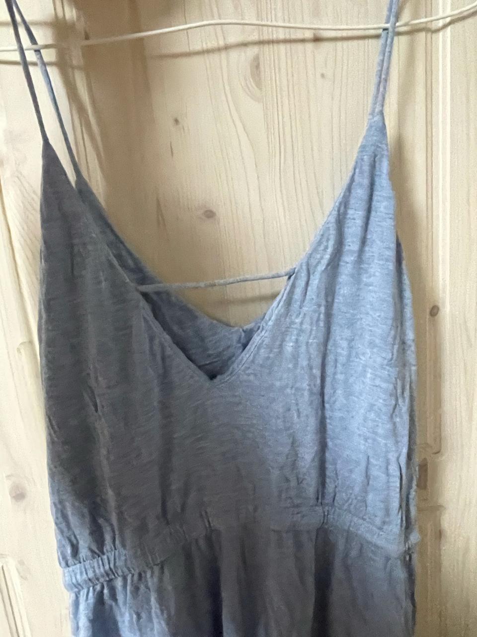 상태 좋음 옷장 정리 중