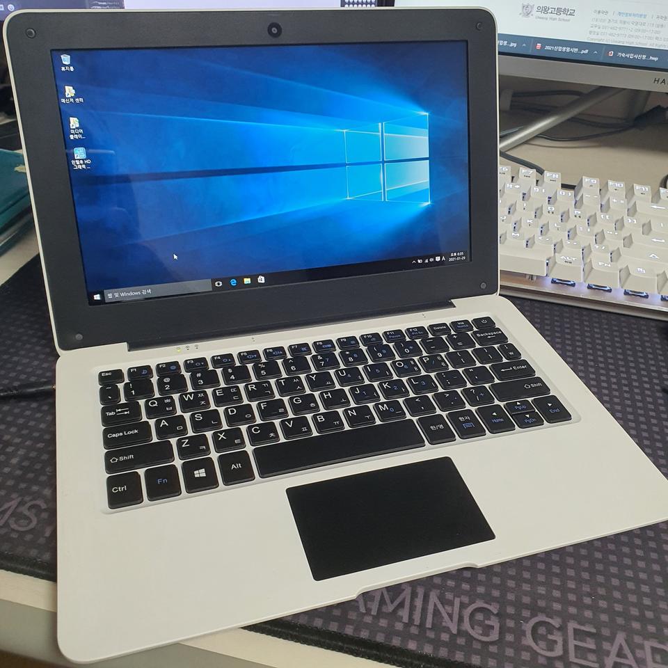 아이뮤즈 스톰북 11 노트북 + 16GB SD