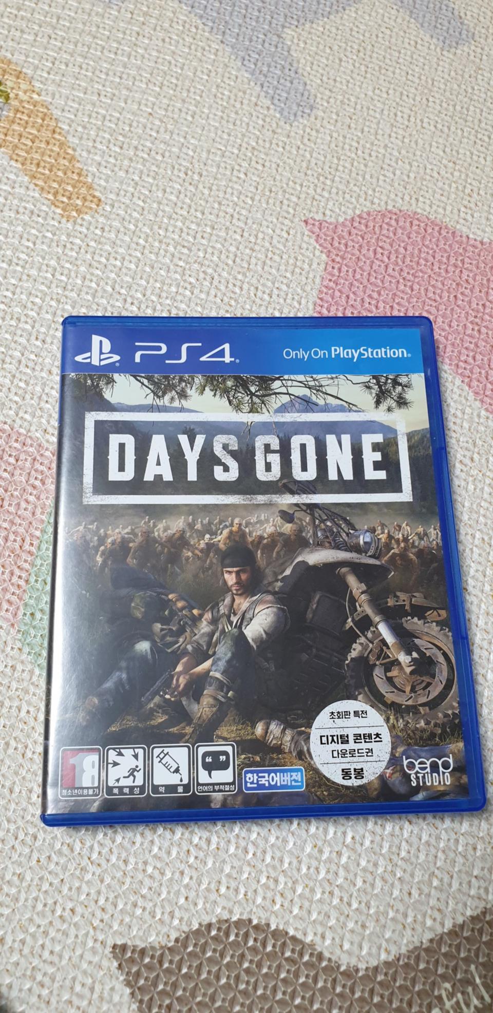 플스4 데이즈곤 3만원에 팝니다.