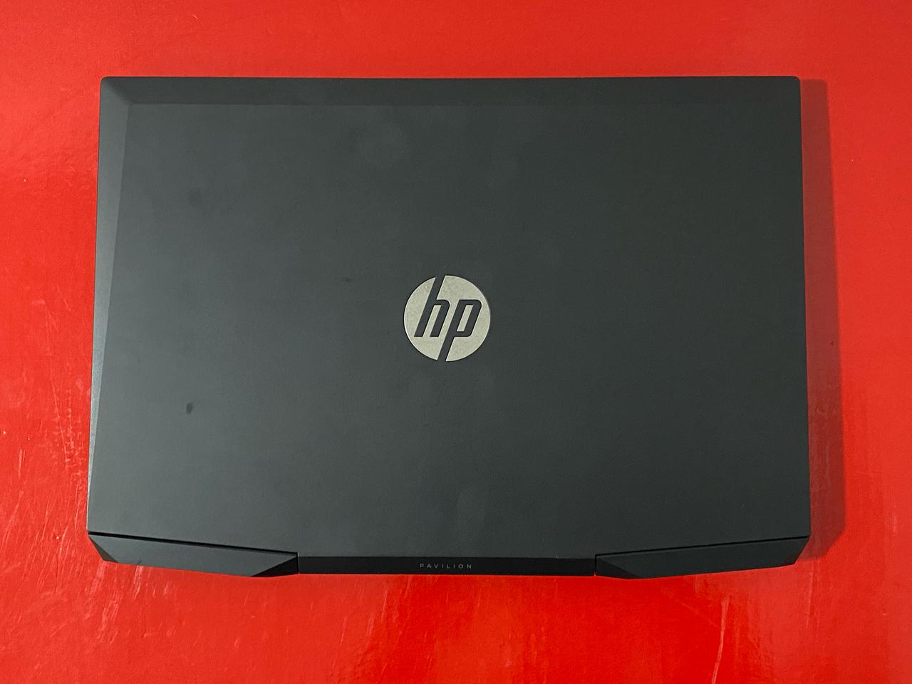 HP 파빌리온 게이밍 노트북 (15-dk0165TX) 판매합니다.