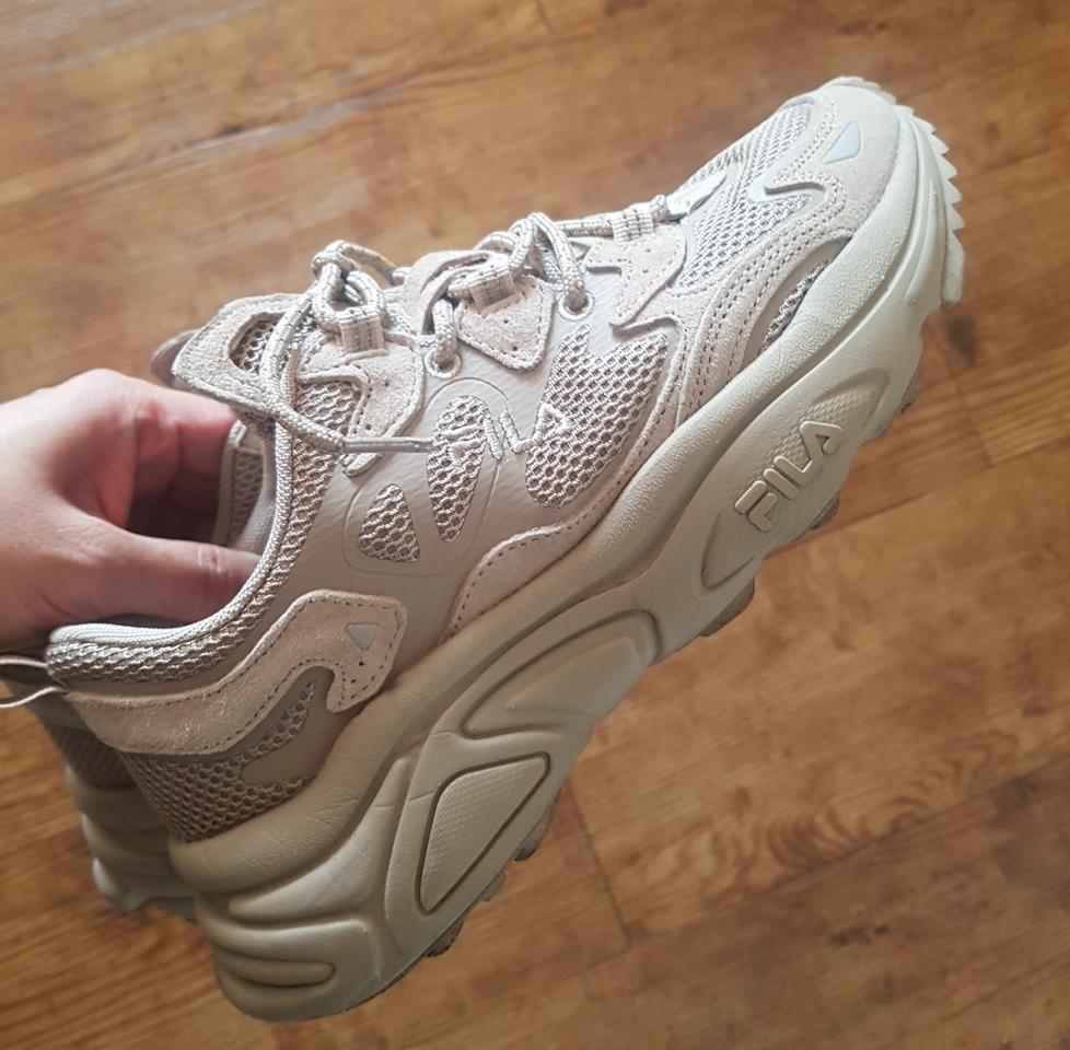 휠라운동화.250.tenacity99