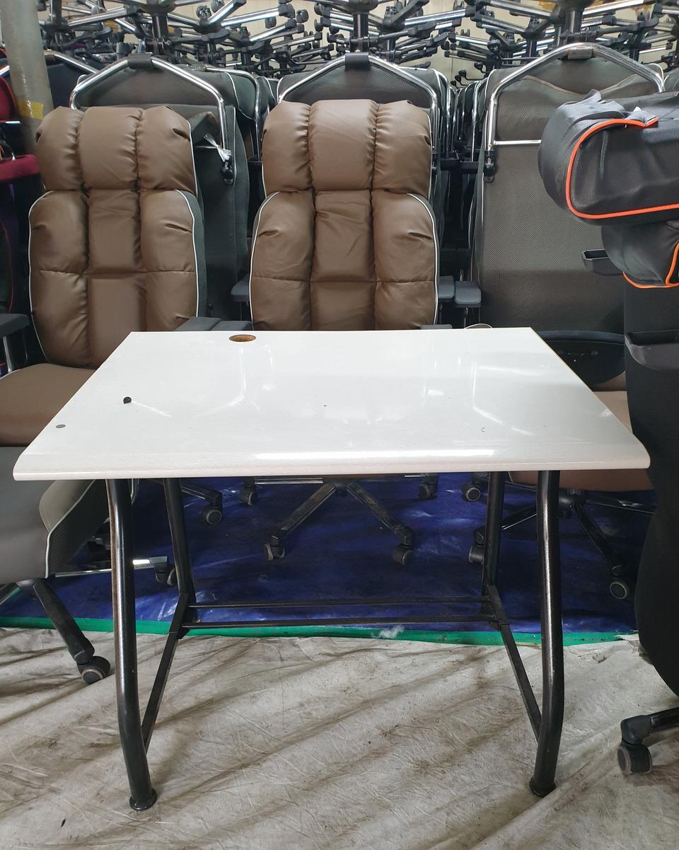 1인용책상,PC방책상,콜센타책상,작은사무실책상