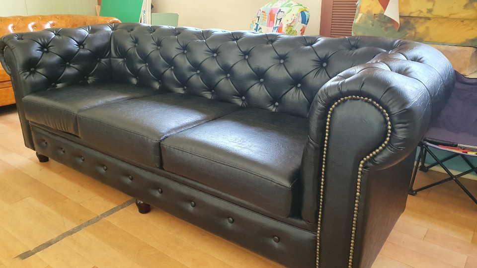 새상품 최고급 체스터필드 3인쇼파 주문제작 전국배송 파격가