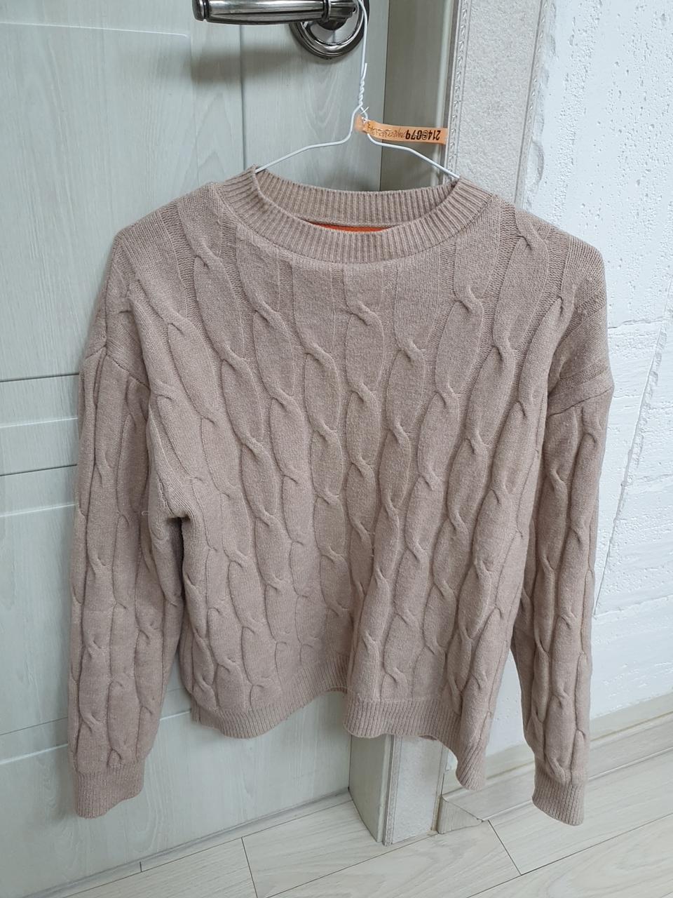 겨울 꽈배기 니트