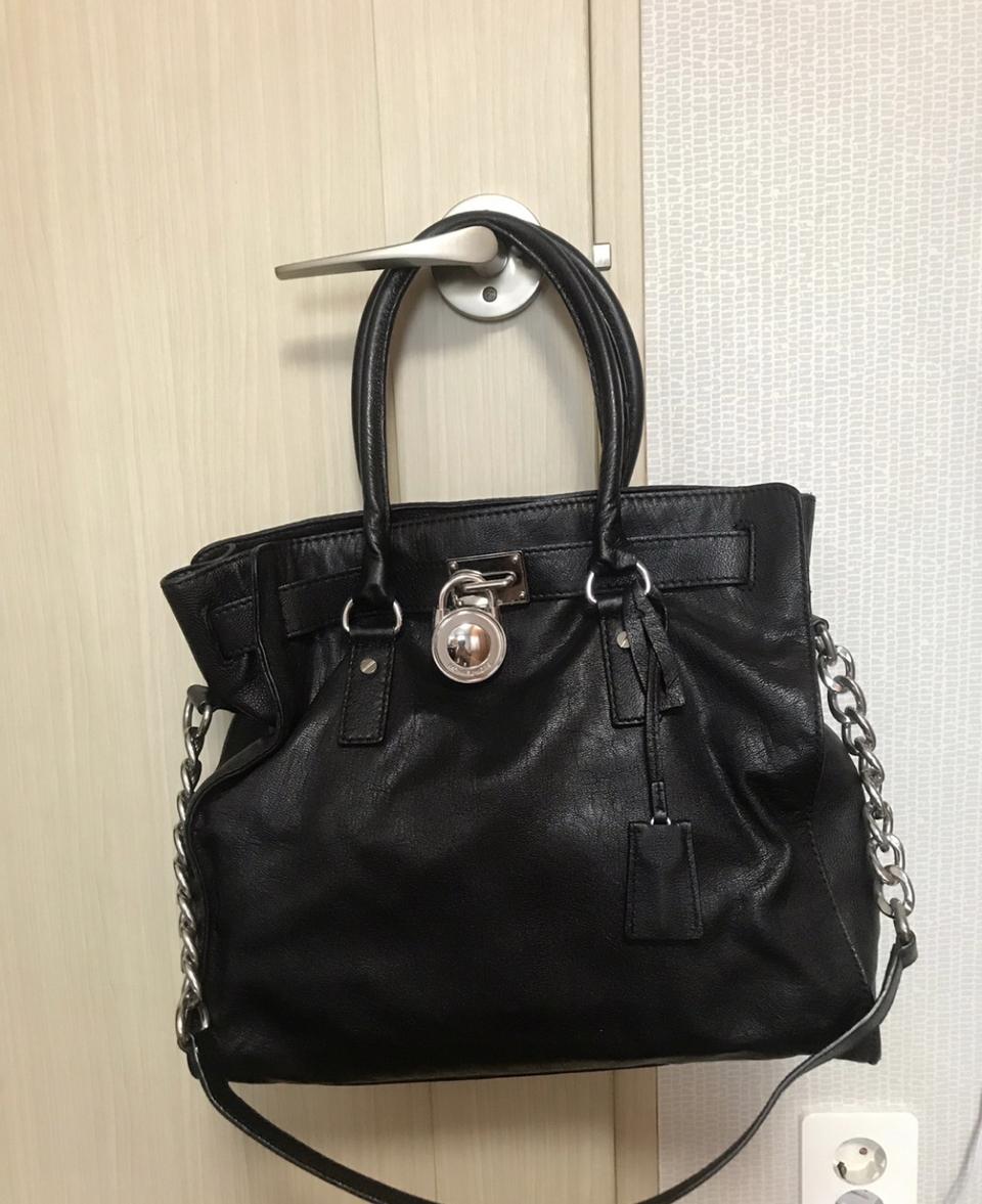 정품)마이클코어스가방 싸게팝니다 상태 A+